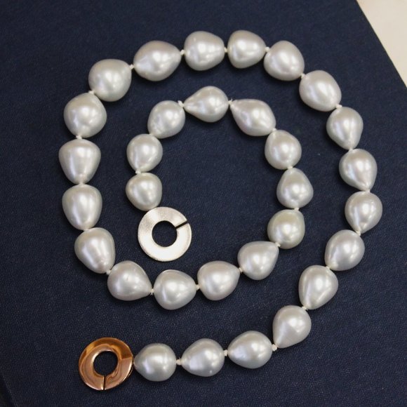 14kwr South Sea Pearls - Picture 1 of 4
